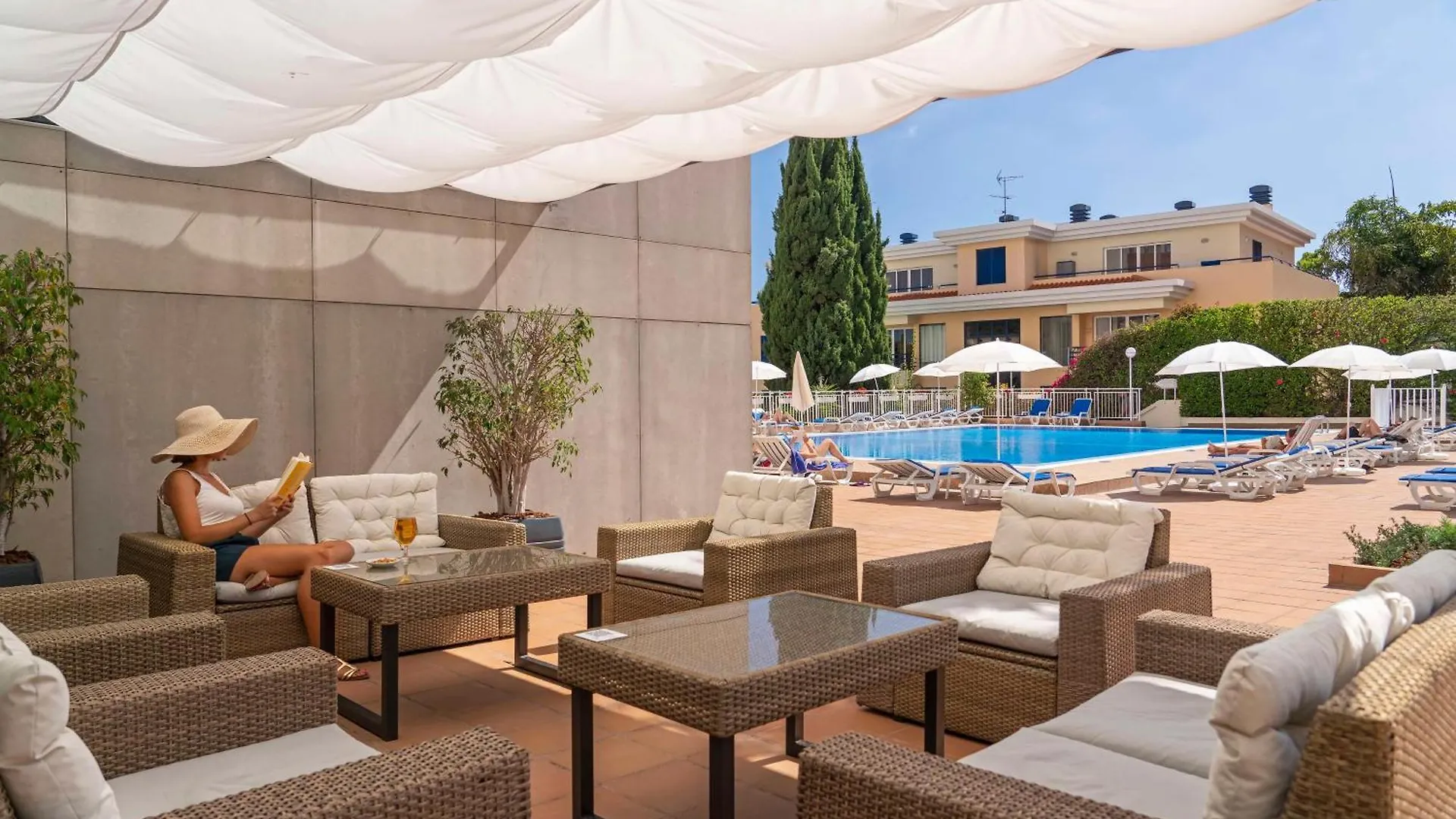 Dorisol Mimosa Studio Hotel فونشال