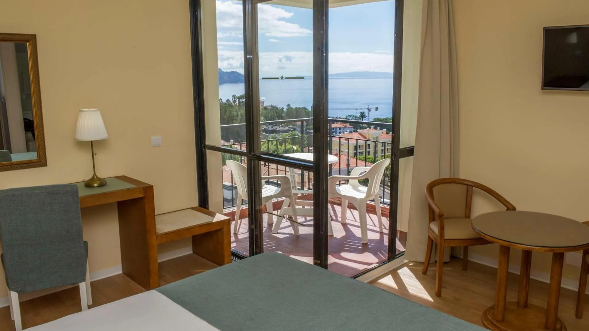 Dorisol Mimosa Studio Hotel فونشال