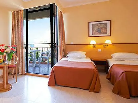 Dorisol Mimosa Studio Hotel فونشال