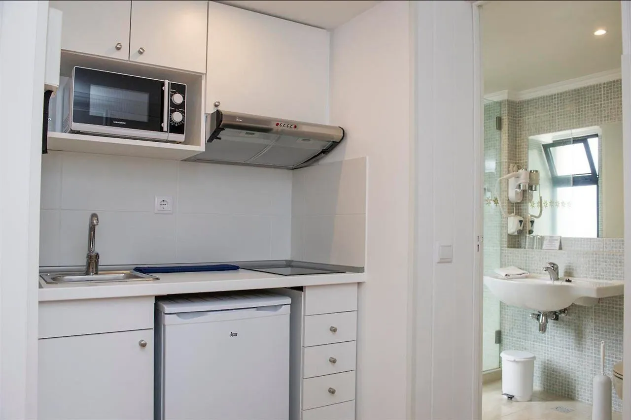 Dorisol Mimosa Studio Hotel فونشال
